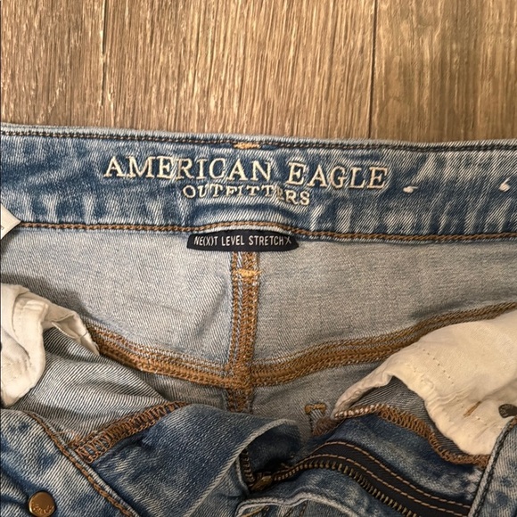 American Eagle Outfitters Blue Distressed Jean Shorts - Picture 3 of 4